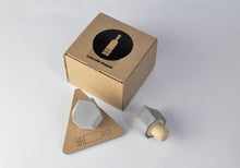 Kép betöltése a galériamegjelenítőbe: Polygon - üvegdugó