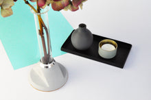 Load image into Gallery viewer, LAB - concrete vase