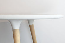 Kép betöltése a galériamegjelenítőbe: MIXIN dohányzóasztal