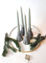 Kép betöltése a galériamegjelenítőbe: Polygon - gyertyatartó