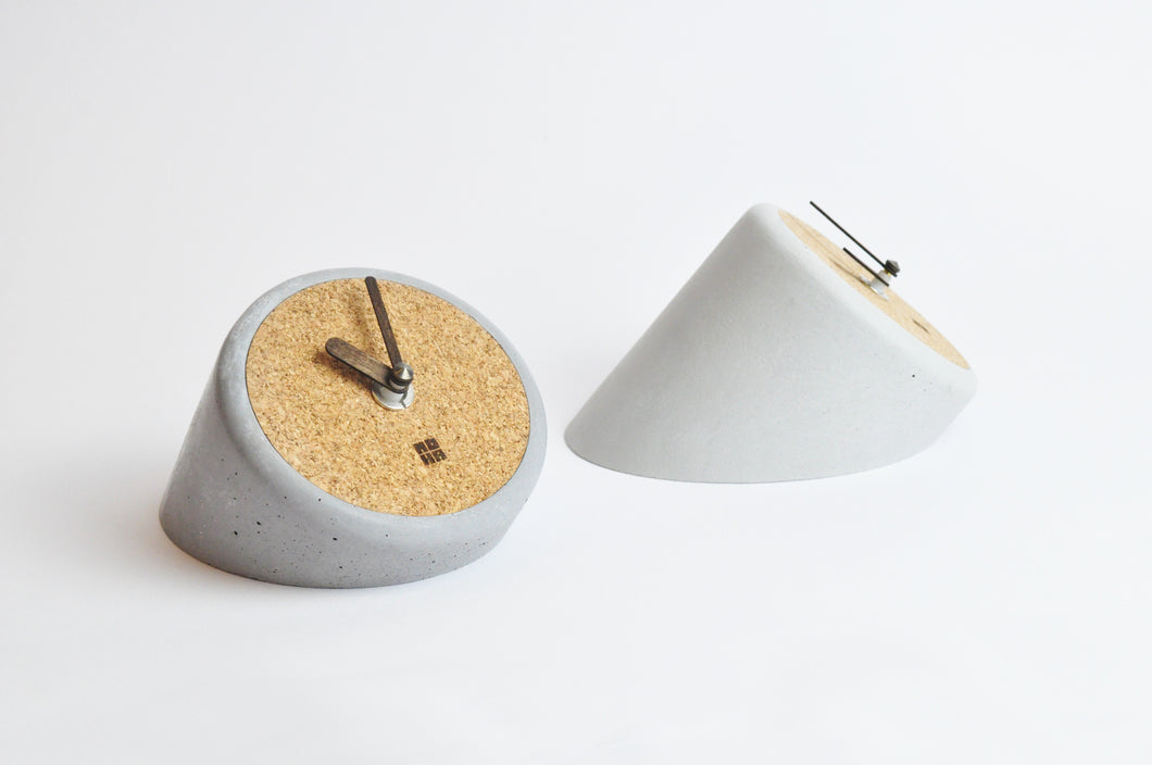 Tube - concrete/cork table clock