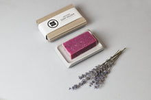 Kép betöltése a galériamegjelenítőbe: beton szappantartó + ajándék szappan