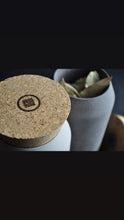 Load image into Gallery viewer, Pillar spice holder
