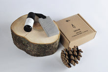 Load image into Gallery viewer, Scented concrete card
