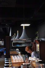 Load image into Gallery viewer, Blump - concrete lamp
