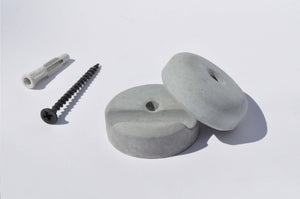 Concrete cable clamp