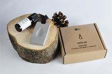 Load image into Gallery viewer, Scented concrete card
